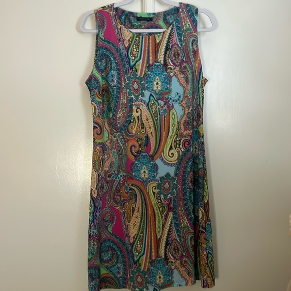 Tommy Hilfiger Dresses & Skirts - Tommy Hilfiger Colorful Paisley Dress